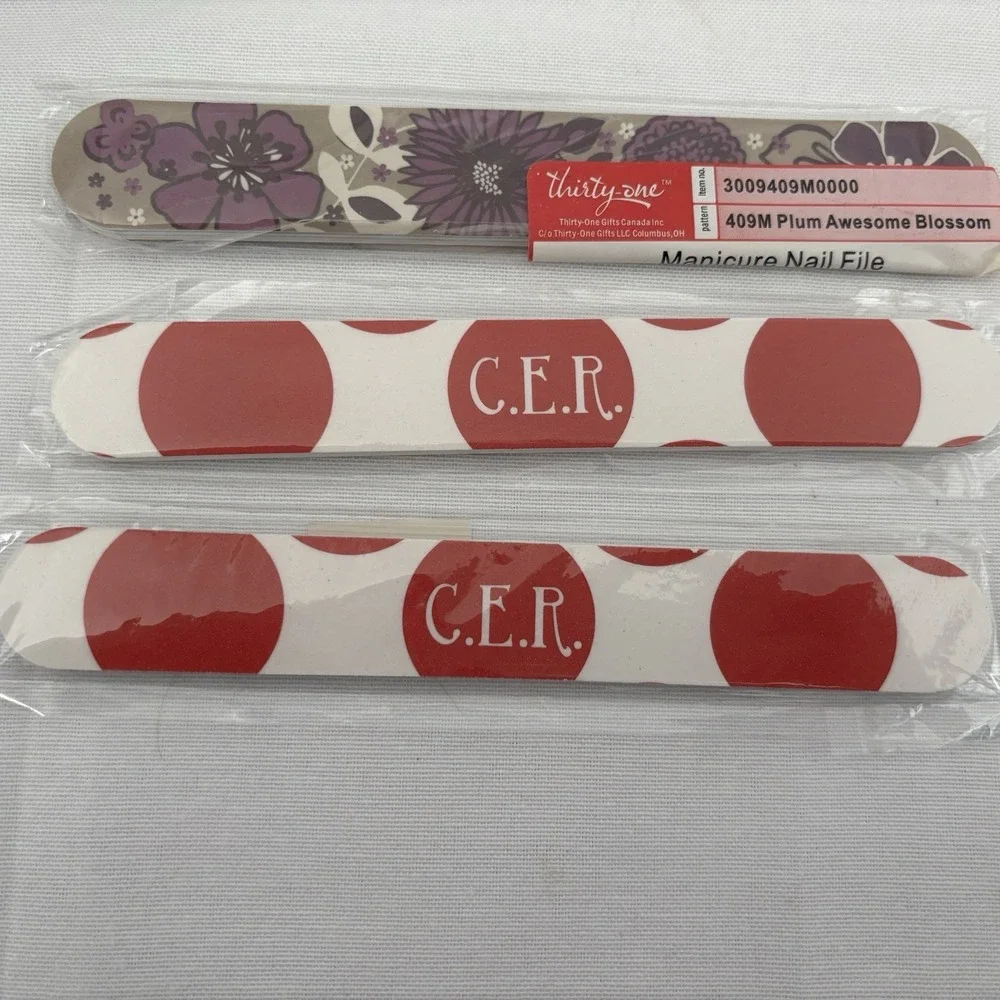 New Thirty-One nail‎ files lot of 6 Manicure set Assorted Designs Gifts